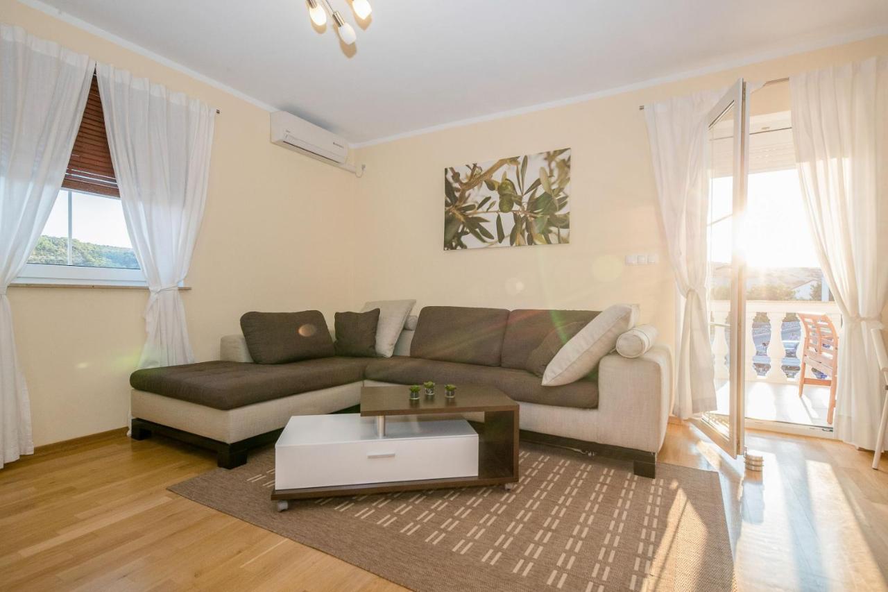 Apartment Spomenka Zvonko Lopar
